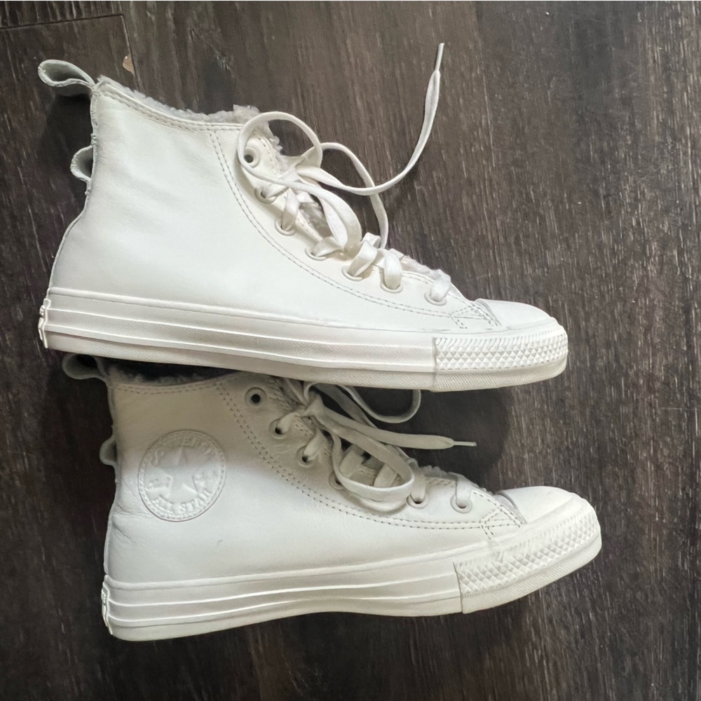 Converse White High-Top Canvas Sneakers for Women 7.5